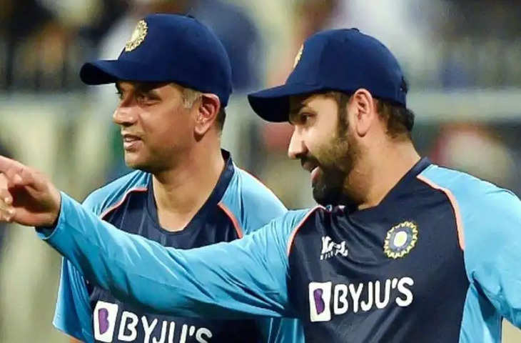 Rohit Sharma  Rahul Dravid-111111111122111111111111