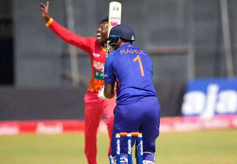 IND VS ZIM 3rd ODI LIVE-1-14466611111.GIF
