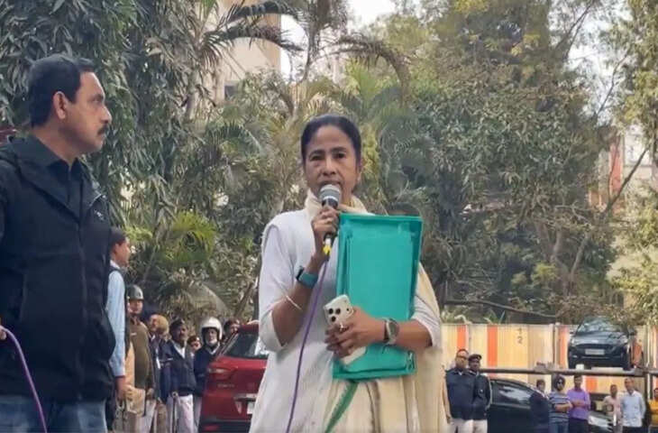 ईडी रेड के विरोध में टीएमसी का देशव्यापी प्रदर्शन, वीडियो में देखें ममता बनर्जी का बड़ा दावा&mdash;अमित शाह के खिलाफ सबूत होने का किया ऐलान