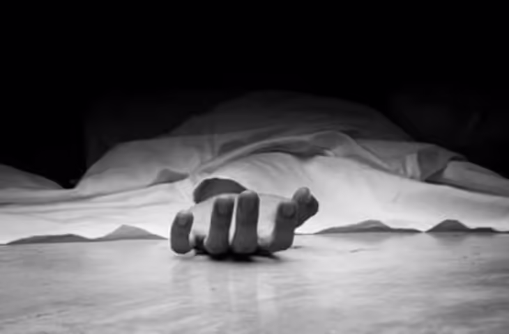 वाराणसी में शादी समारोह के दौरान हत्या, दूल्हे के बड़े पिता की सीने में गोदकर हत्या