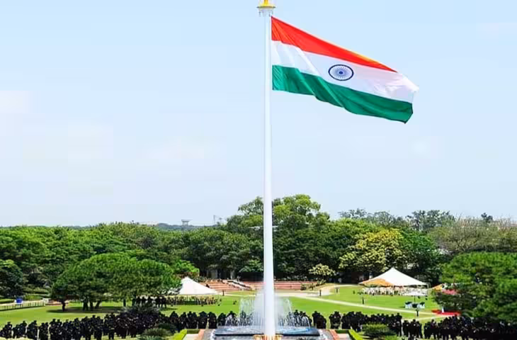देशभर में 15 अगस्त को लहराता है तिरंगा, लेकिन भारत के इस शहर में 14 अगस्त की रात ही मनाया जाता है आजादी का जश्न, शॉकिंग है वजह&nbsp;