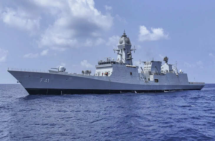 INS तारागिरी से INS Vikrant तक कौन है भारतीय नौसेना का &lsquo;सबसे ताकतवर&rsquo; जहाज? पूरी रिपोर्ट पढ़ें