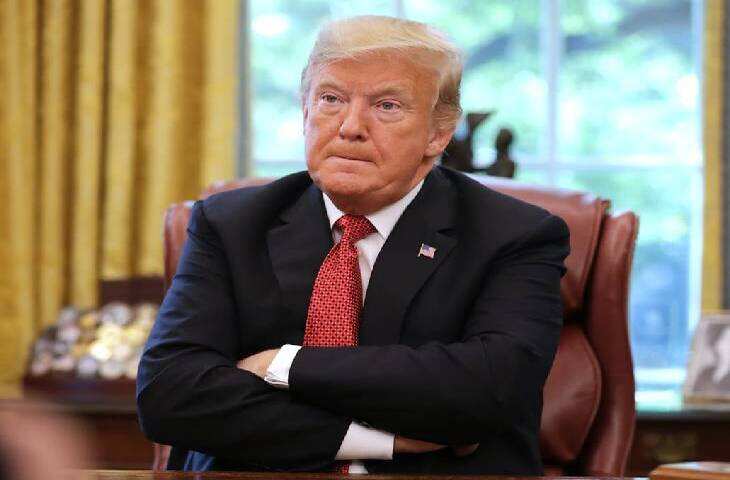 टैरिफ लगाने से कैसे बढ़ जाती है सामान की कीमत? 10%, 50% और 100% टैक्स का पूरा गणित आसान भाषा में समझें