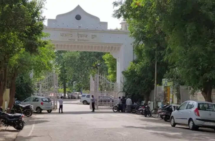 लखनऊ विश्वविद्यालय की टैगोर लाइब्रेरी में चोरी: 14 AC कॉपर पाइप ले उड़े चोर, सुरक्षा व्यवस्था पर उठे सवाल