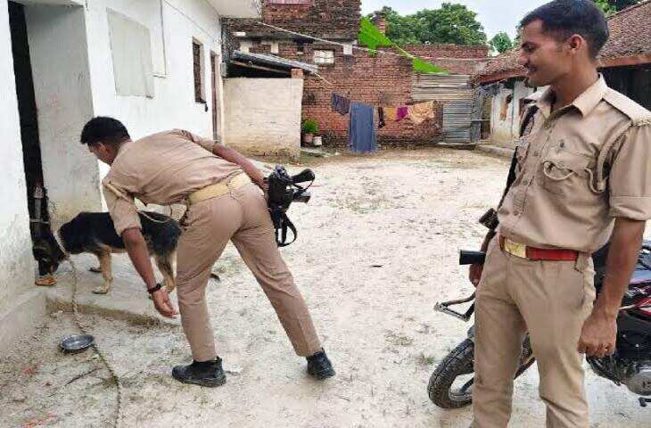 दो दिन तलवार में धार लगाई, फिर ठेकेदार पर किया हमला; गोरखपुर में आरोपियों के घर पर ताला, पुलिस कर रही कुत्ते और गाय की देखभाल