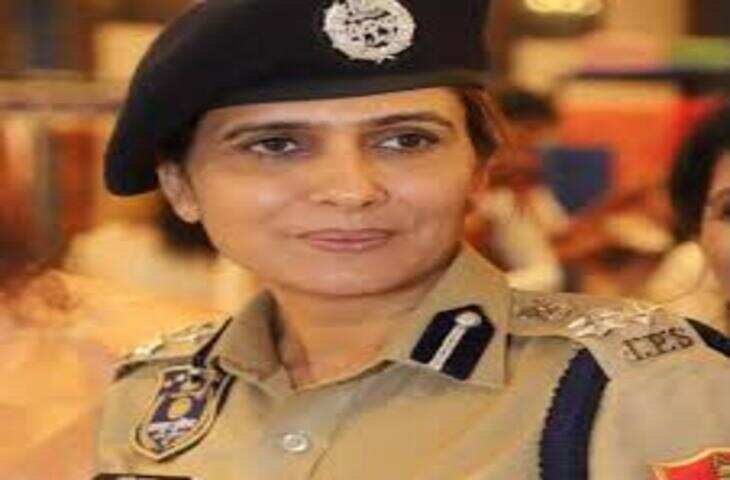 भरतपुर रेंज को मिली नई आईजी, प्रीति चंद्रा ने संभाला पदभार; वीडियो में जाने महिलाओं की सुरक्षा और साइबर क्राइम पर रहेगा विशेष फोकस