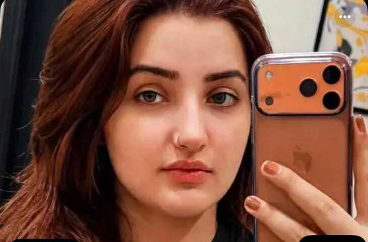 पाकिस्तान की मशहूर टिकटॉकर आयशा गिलानी की गोली मारकर हत्या, एक्सक्लूसिव फुटेज में देंखे चलती कार पर बाइक सवारों ने किया हमला