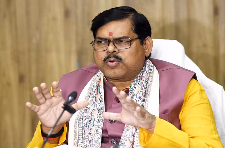 बिहार के शिक्षा मंत्री मिथिलेश तिवारी ने शिक्षकों को लिखा खत, पूरी निष्ठा से काम करने की अपील