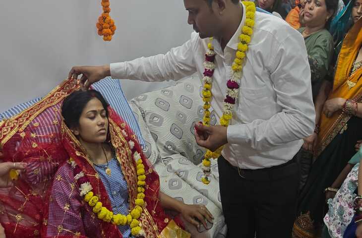 कानपुर में दिखी विवाह फिल्म की रियल लाइफ कहानी! आग में झुलसी दुल्हन, अस्पताल को मंडप बनाकर दूल्हे ने रचाई शादी