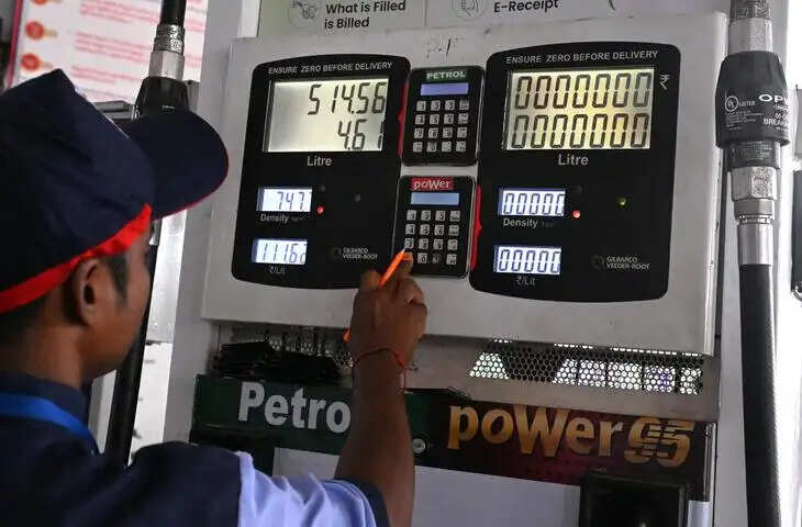 Petrol Prices Today: पेट्रोल के दाम में बड़ा बदलाव नहीं, जयपुर में ₹112.66 लीटर