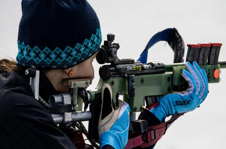 जिन शूटर्स के रद्द थे लाइसेंस, उन्हें भी बेच दिए कारतूस&hellip; भोपाल में नेशनल राइफल एसोसिएशन पर FIR