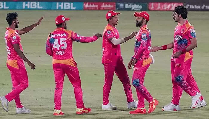 karachi kings vs islamabad united