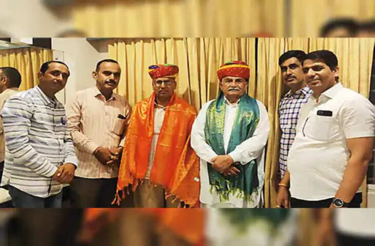 Nagaur विधायक का युवाओं ने स्वागत किया, संत लिखमीदास मंदिर में पूजा अर्चना की गई