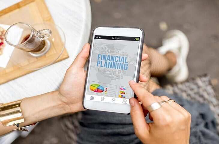 1 अप्रैल से शुरू करें स्मार्ट फाइनेंशियल प्लानिंग, ये Free Finance Apps आपके पैसे को बढ़ाने में मददगार