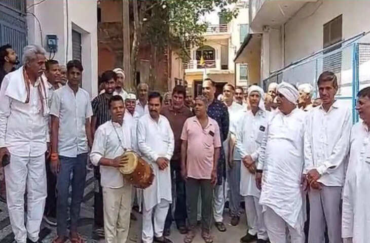 ग्रेटर नोएडा में पंचायत का फरमान: शादी में डीजे बजाने पर परिवार का सामाजिक बहिष्कार, गांव में तनाव