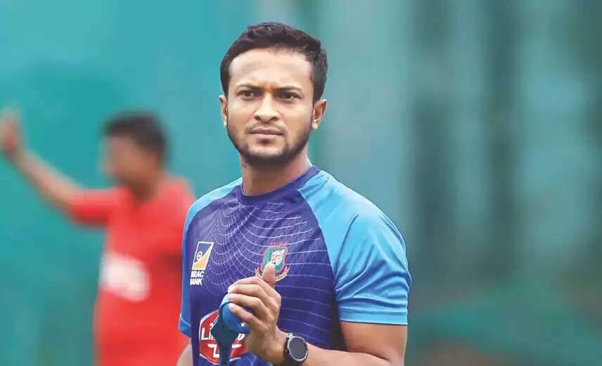 Shakib Al Hasan पर बोर्ड ने लिया कड़ा एक्शन, 30 अप्रैल तक बिठाया घर, घरेलू टूर्नामेंट से भी कटा पत्ता