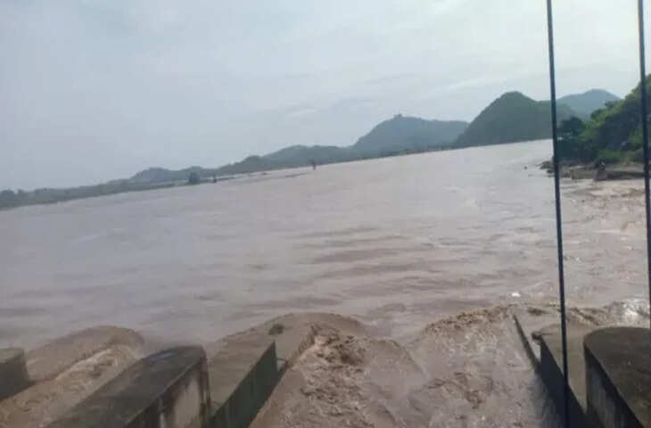 सरकार ने गयाजी में फल्गु नदी को प्रदूषण मुक्त करने 551 करोड़ रुपये की आधुनिक सीवरेज योजना शुरू की