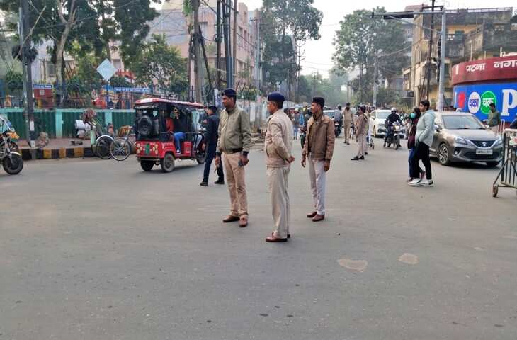पटना में नववर्ष के स्वागत के लिए सुरक्षा कड़ी, यातायात और नाव परिचालन पर विशेष पाबंदी