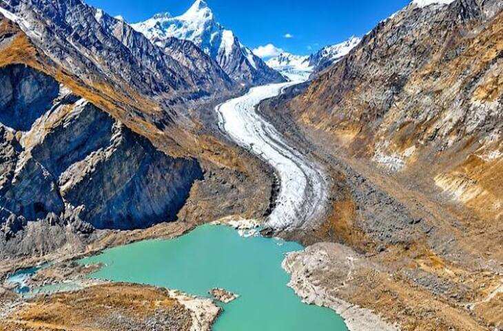 लद्दाख के द्रंग-द्रुंग ग्लेशियर की झील से पानी का रिसाव शुरू, वीडियो में देंखे वैज्ञानिकों ने डाला डेरा; खतरा बढ़ा तो तोड़कर निकालेंगे पानी