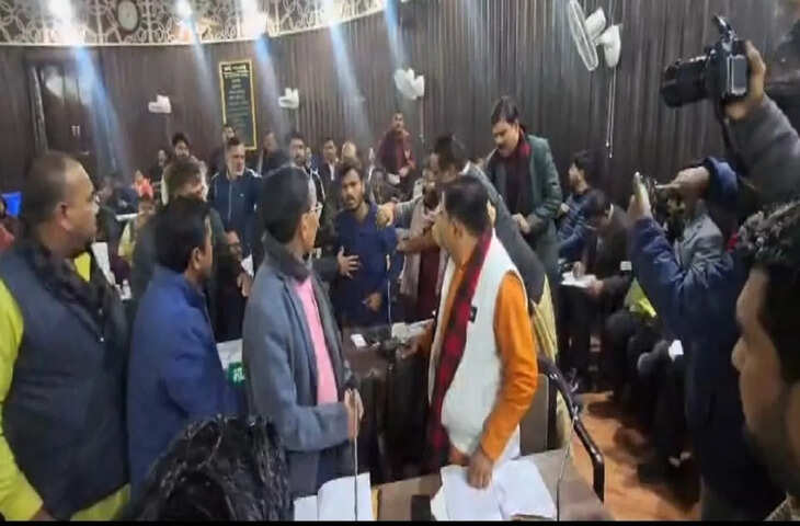 कानपुर नगर निगम में लगता है &lsquo;बंटी टैक्स&rsquo;, खुद BJP पार्षद ने खोली पोल, बोले- मेयर के बेटे&hellip;