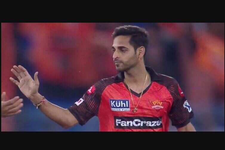 bhuvneshwar kumar--1--11-111