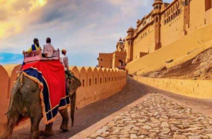 राजस्थान पर्यटन में घरेलू पर्यटकों का दबदबा, वीडियो में जाने पहली छमाही में 99 फीसदी से ज्यादा हिस्सेदारी
