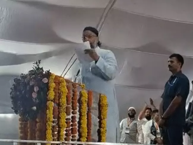 UCC पर ओवैसी का हमला, बोले- RSS का एजेंडा चल रहा; BJP विधायक को मिसाइल वाले बयान पर दी खुली चुनौती