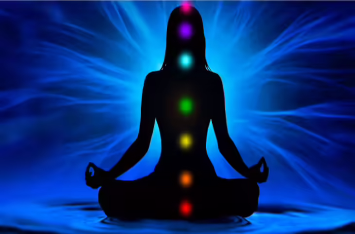 क्या होता है सिक्स्थ सेंस? जानिए कैसे काम करती है इंसान की रहस्यमयी छठी इंद्रिय