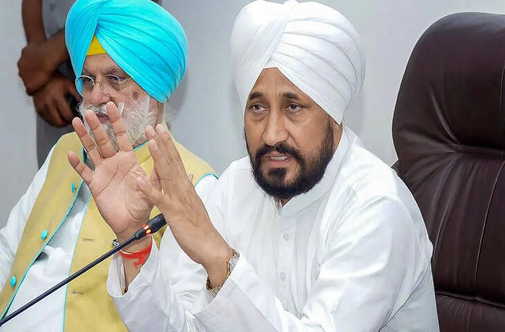 पंजाब&nbsp;कांग्रेस में बगावत की अटकलें तेज, पूर्व मुख्यमंत्री चरणजीत सिंह चन्नी ने बुलाई समर्थकों की अहम बैठक
