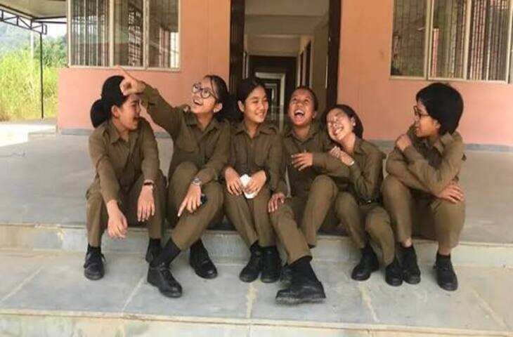 Haryana Girls Education: घरेलू जिम्मेदारियों के कारण पढ़ाई छोड़ रही हैं बेटियां, राष्ट्रीय औसत से 19.9 प्रतिशत अंक ज्यादा
