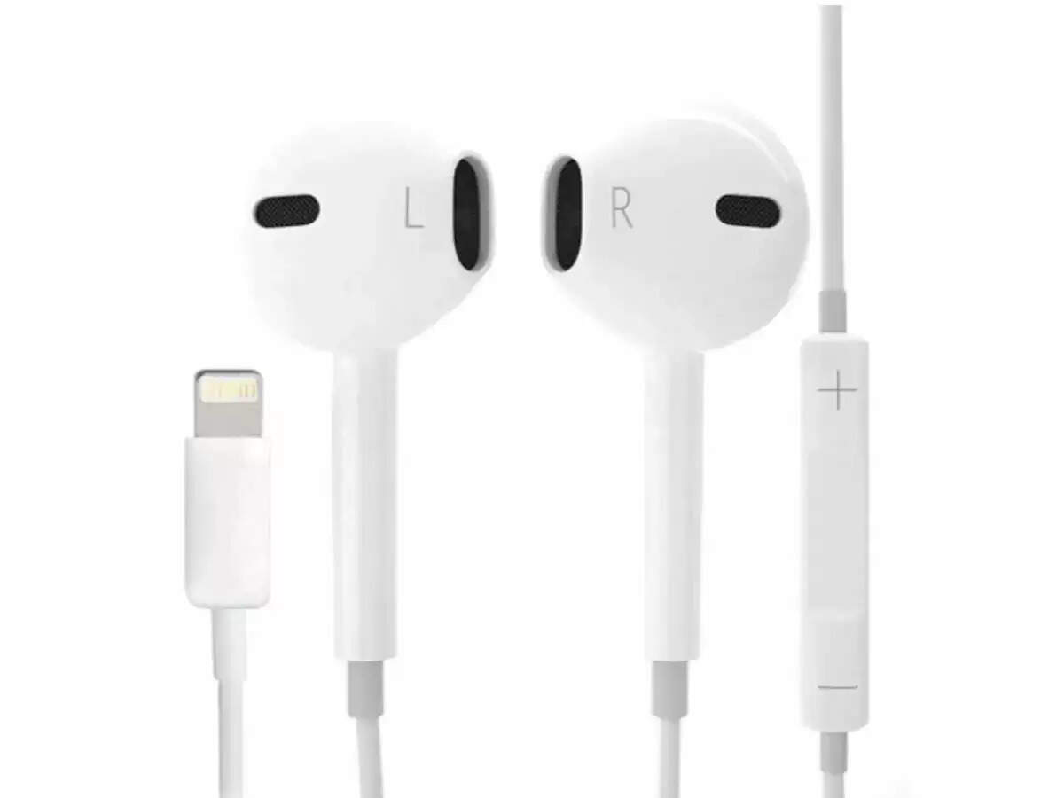 iPhone's old wired earphone is actually a remote, you might not even