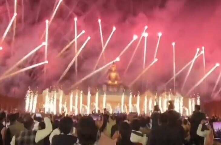 भव्य शादी! भाजपा विधायक के बेटे के 70 लाख के आतिशबाजी का VIDEO सोशल मीडिया पर वायरल​​​​​​​