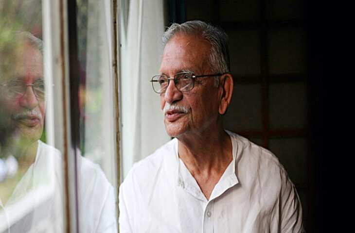 Most Trending Shayar: भारत के वो मशहूर शायर जिनकी शायरी का दीवाना है जमाना, मिर्जा गालिब से लेकर गुलजार तक ये सब है शामिल 