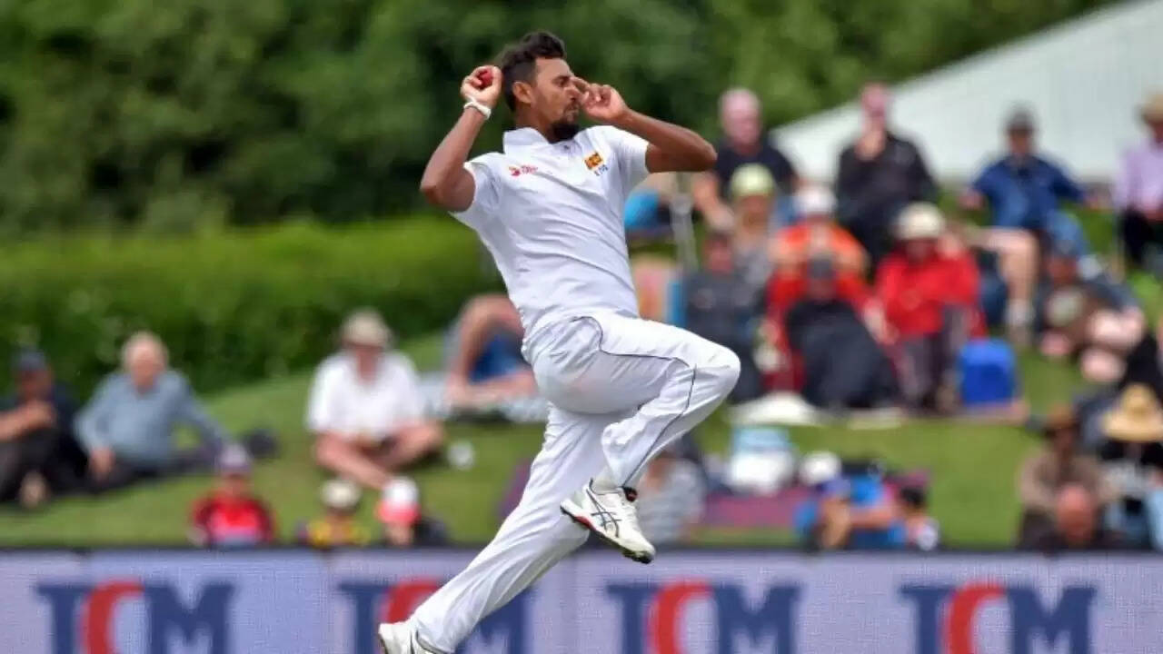 Suranga Lakmal 1111.jpg