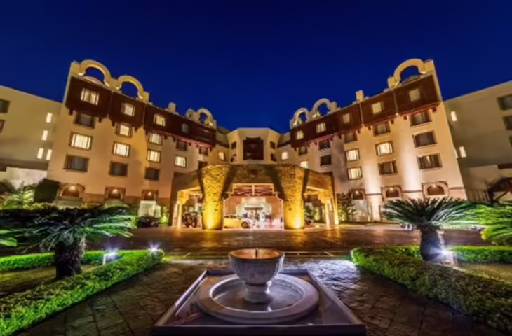 Islamabad Serena Hotel: जहां रुकेगा अंतरराष्ट्रीय डेलीगेशन, वहां एक रात ठहरने की कीमत सुनकर उड़ जाएंगे होश