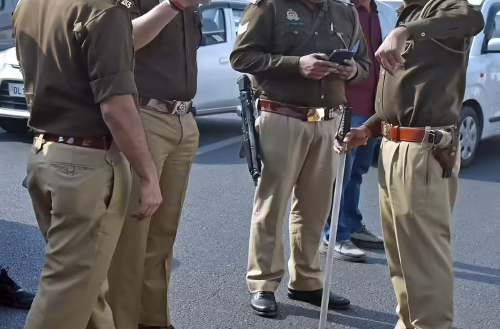गाजियाबाद में मानव तस्करी गिरोह का भंडाफोड़, 11 माह की बच्ची बरामद; 12 आरोपी गिरफ्तार