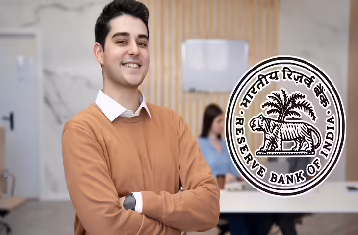देश के सबसे बड़े बैंक RBI में नौकरी का सुनहरा मौका! सैंकड़ों पदों पर निकली भर्ती,&nbsp;जानें योग्यताएं और कितनी मिलेगी सैलरी