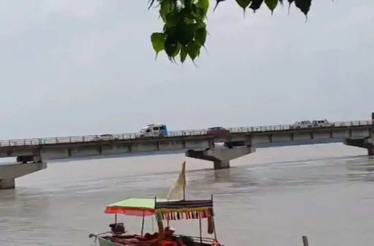 गोंडा में घाघरा नदी उफान पर, 15 से ज्यादा गांवों पर बाढ़ का खतरा; 30 हजार आबादी प्रभावित होने की आशंका