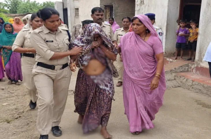 शर्मनाक : आदिवासी महिला के बाल काटे, निर्वस्त्र करके घुमाया:पति ने गांव वालों के साथ मिलकर लाठियों से पीटा, कमेंट में न्याय के लिए अपनी आवाज़ उठायें