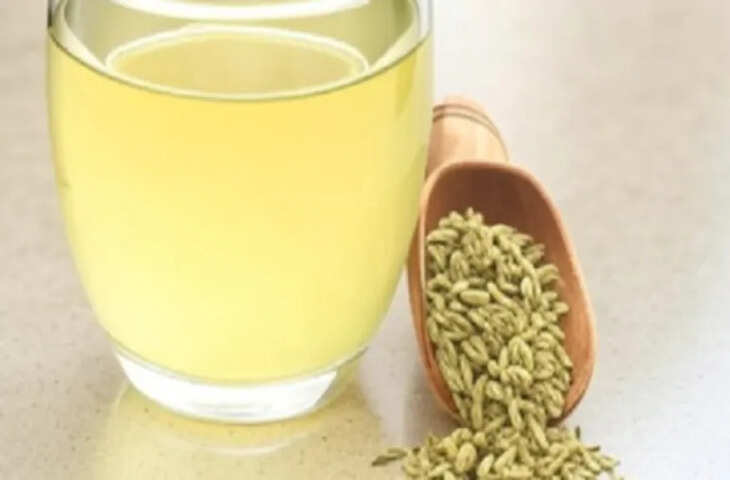 गर्मी में पेट की समस्याओं से राहत दिला सकती है सौंफ, जानें कैसे करता है काम