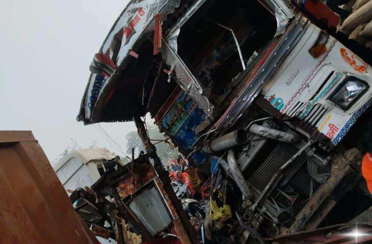 भोजपुर में भीषण सड़क हादसा: आरा&ndash;सासाराम स्टेट हाईवे पर ट्रक और हाइवा की आमने-सामने टक्कर, एक की मौत, दूसरा गंभीर