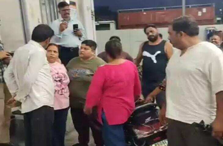 300 का डीजल भरवाने पर बवाल: फ्यूल मीटर नहीं बढ़ा तो पेट्रोल पंप पर हंगामा, वीडियो में जाने पुलिस पहुंची मौके पर
