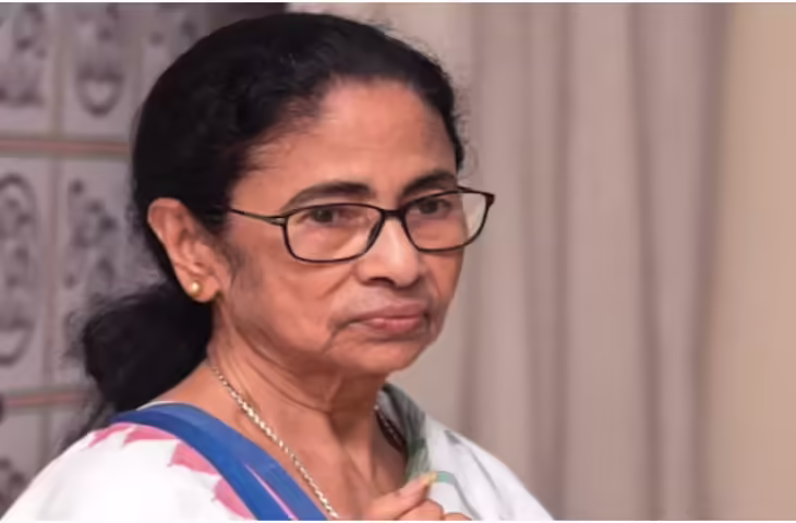 ममता बनर्जी की पार्टी पर ED की बड़ी कार्रवाई!&nbsp;440 करोड़ रुपये वाले 3 बैंक खाते फ्रीज, जानें क्या है पूरा मामला