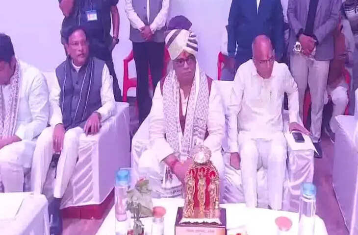 वीडियो में देखें टोंक खराब सड़क के कारण गाँव में शादी-विवाह ठप लोगों का गुस्सा, मंत्री के सामने पहुंचा मुद्दा