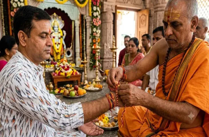 अनंत चतुर्दशी पर जरूर बांधें 14 गांठों वाला अनंत सूत्र, जानें पुरुष और महिलाओं के लिए किस हाथ में बांधना है