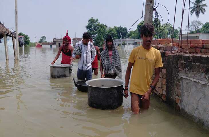 बिहार में बाढ़ से हाहाकार, 14 जिलों में 35.89 लाख लोग प्रभावित; वीडियो में जाने यूपी-उत्तराखंड में भी बारिश का अलर्ट
