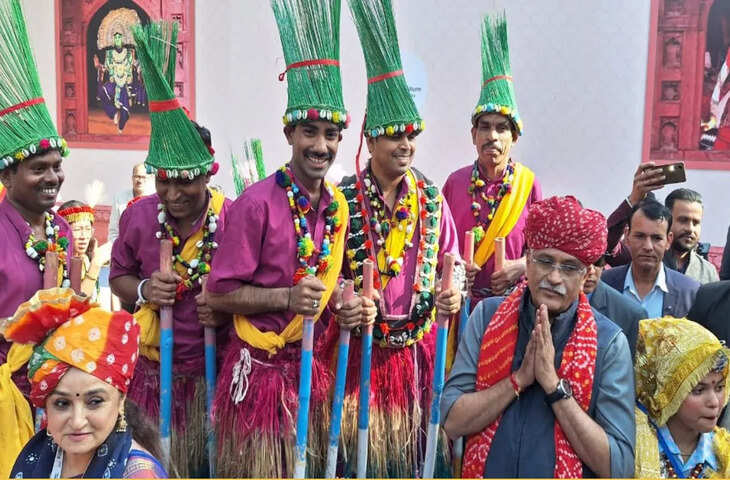 लाल किले पर छत्तीसगढ़िया गेड़ी नृत्य ने जीता सबका दिल, यूनेस्को अधिकारियों ने भी सराहा