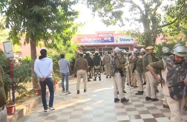 चौमूं की घटना पर प्रशासन की पैनी नजर: पत्थरबाजी के बाद राजस्थान सरकार कर रही है बुलडोजर कार्रवाई की तैयारी