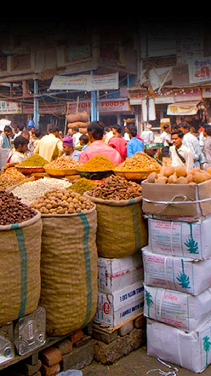Buy cheap dry fruits from this place in Delhi GEARRICE