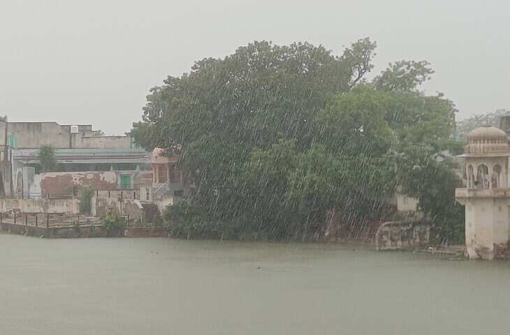 जयपुर के जमवारामगढ़ में कुएं से मिला 20 वर्षीय युवती का सड़ा-गला शव, वीडियो में देंखे इलाके में सनसनी